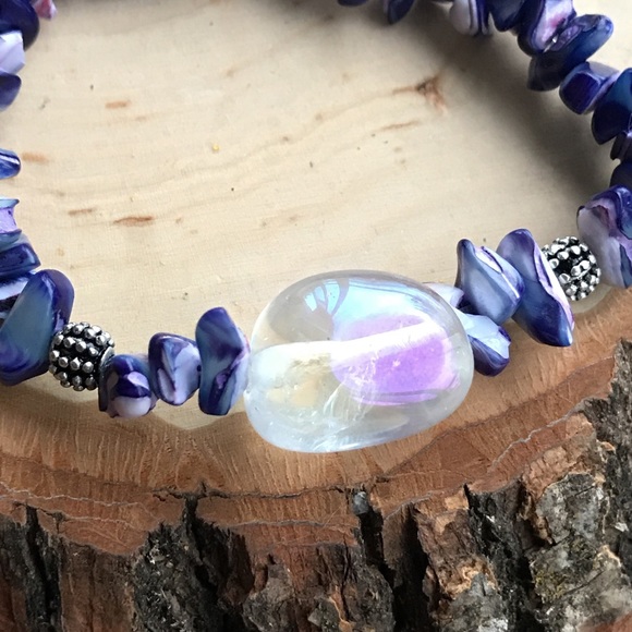 Genuine aura crystal boho purple shell bracelet - Picture 7 of 8